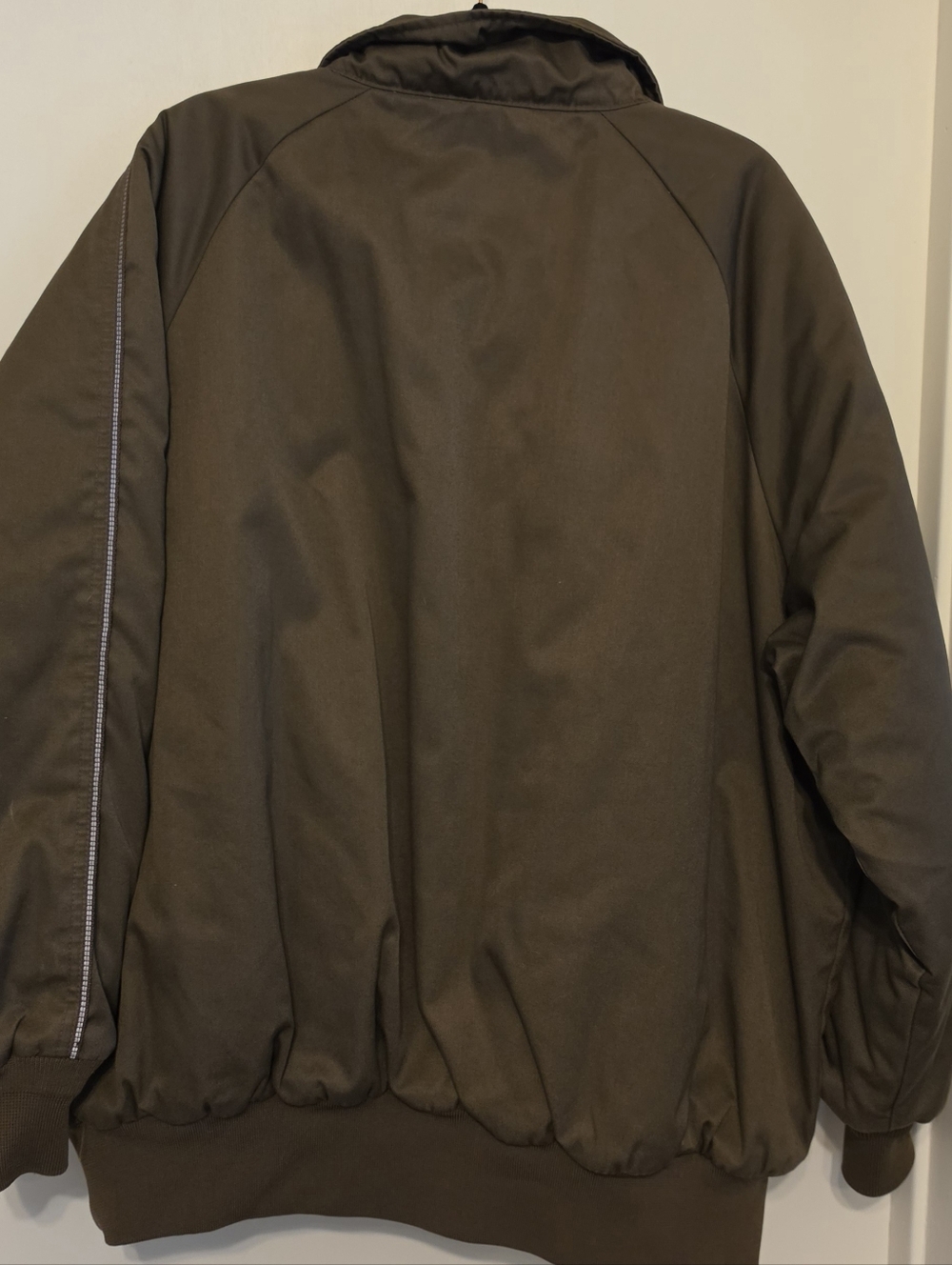 UPS ¼ Zip Pullover Jacket - Picture 2 of 4
